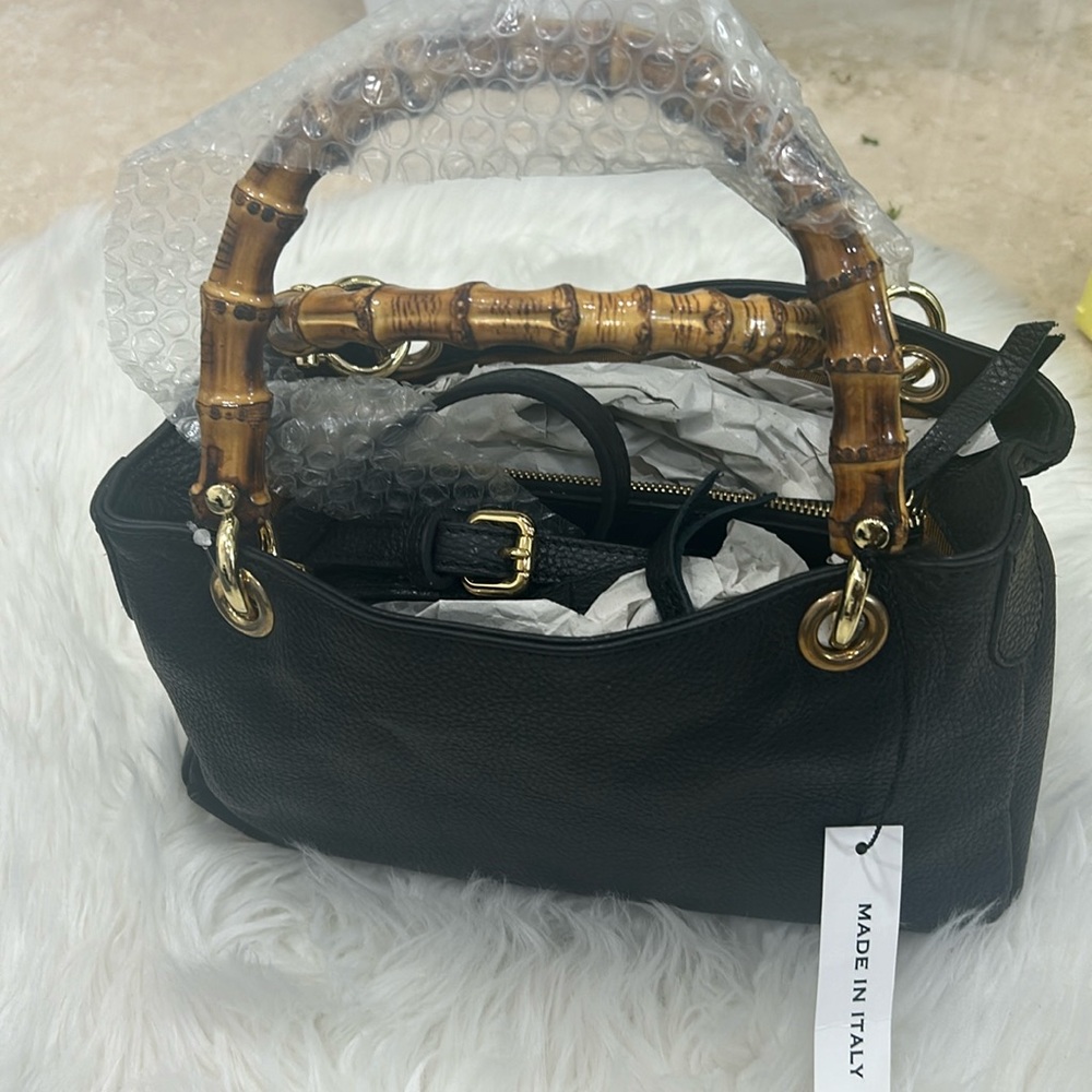 Handmade Uno Alla Volta black bag